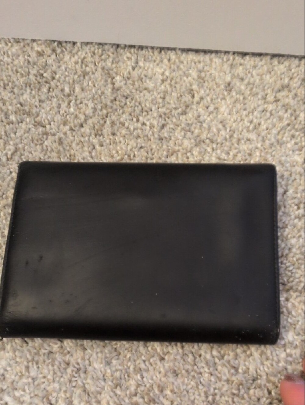 Vintage Prada Black Leather Wallet with Silver Logo Plate - Picture 13 of 16
